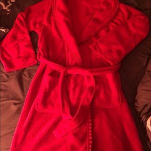 Red fuzzy bath robe 
Women’s size small